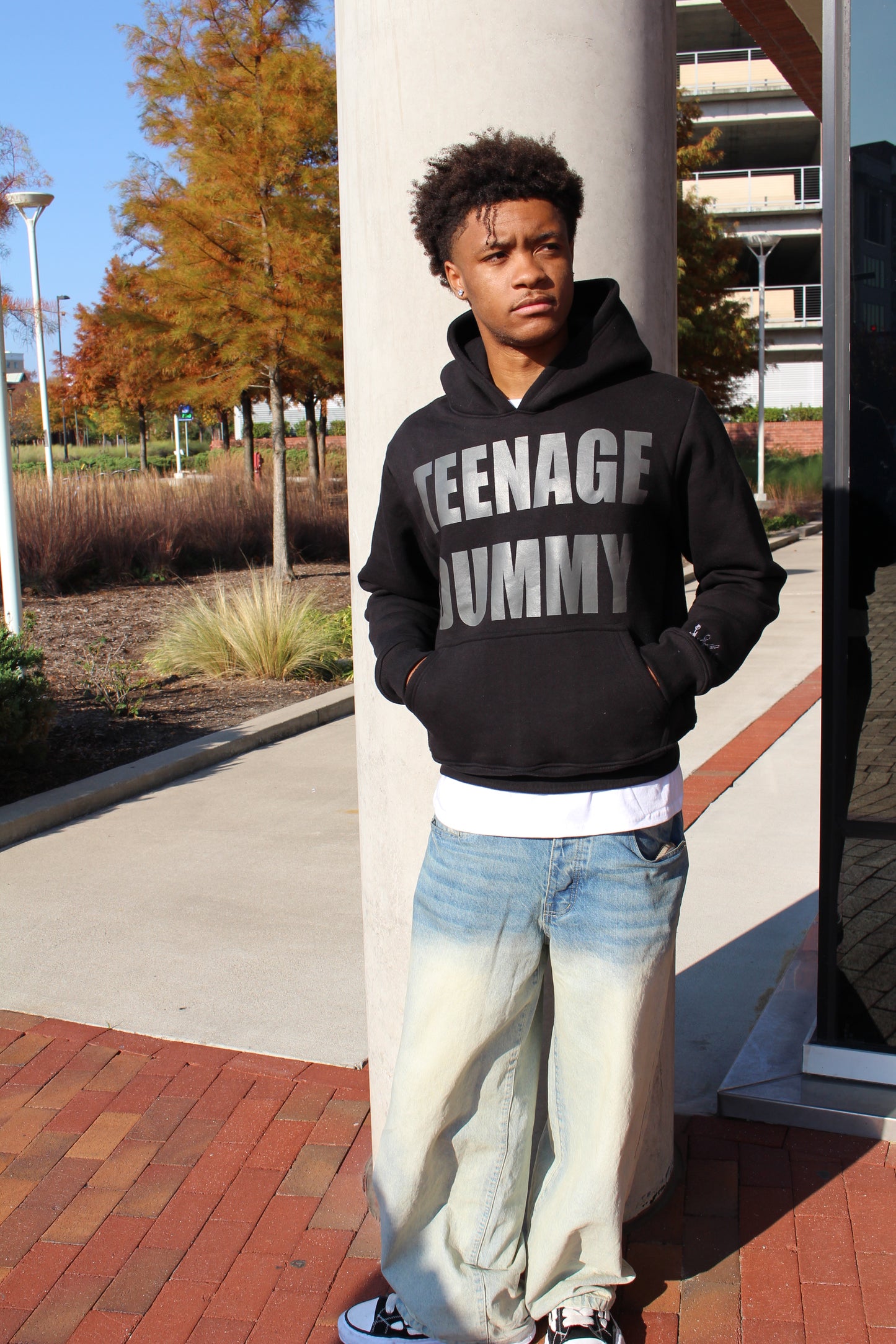 TEENAGEUMMY Heavyweight Hoodie - ONYX BLACK